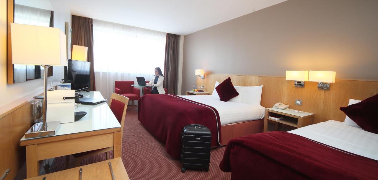 Citynorth Hotel & Conference Centre 고만스턴 외부 사진