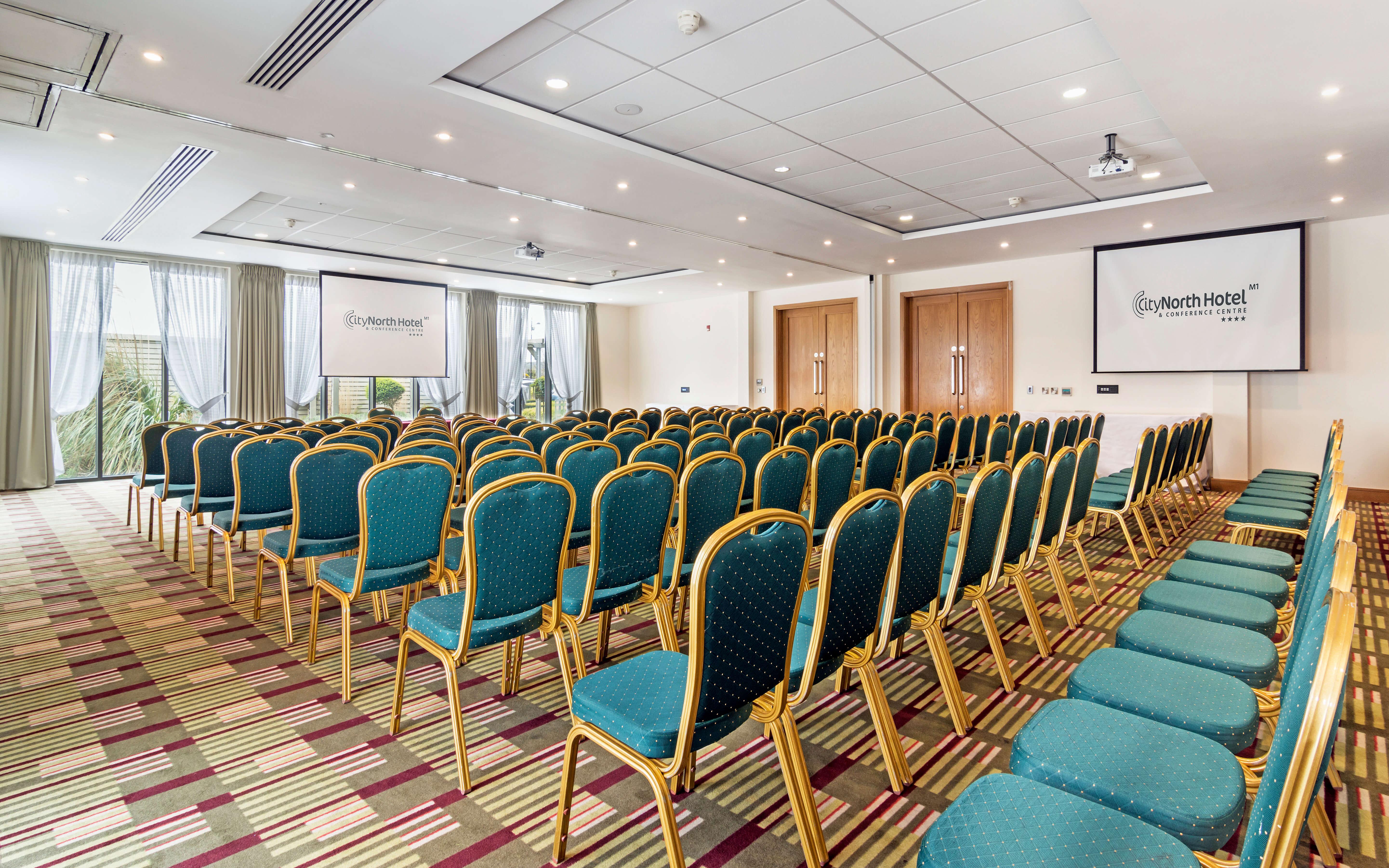 Citynorth Hotel & Conference Centre 고만스턴 외부 사진