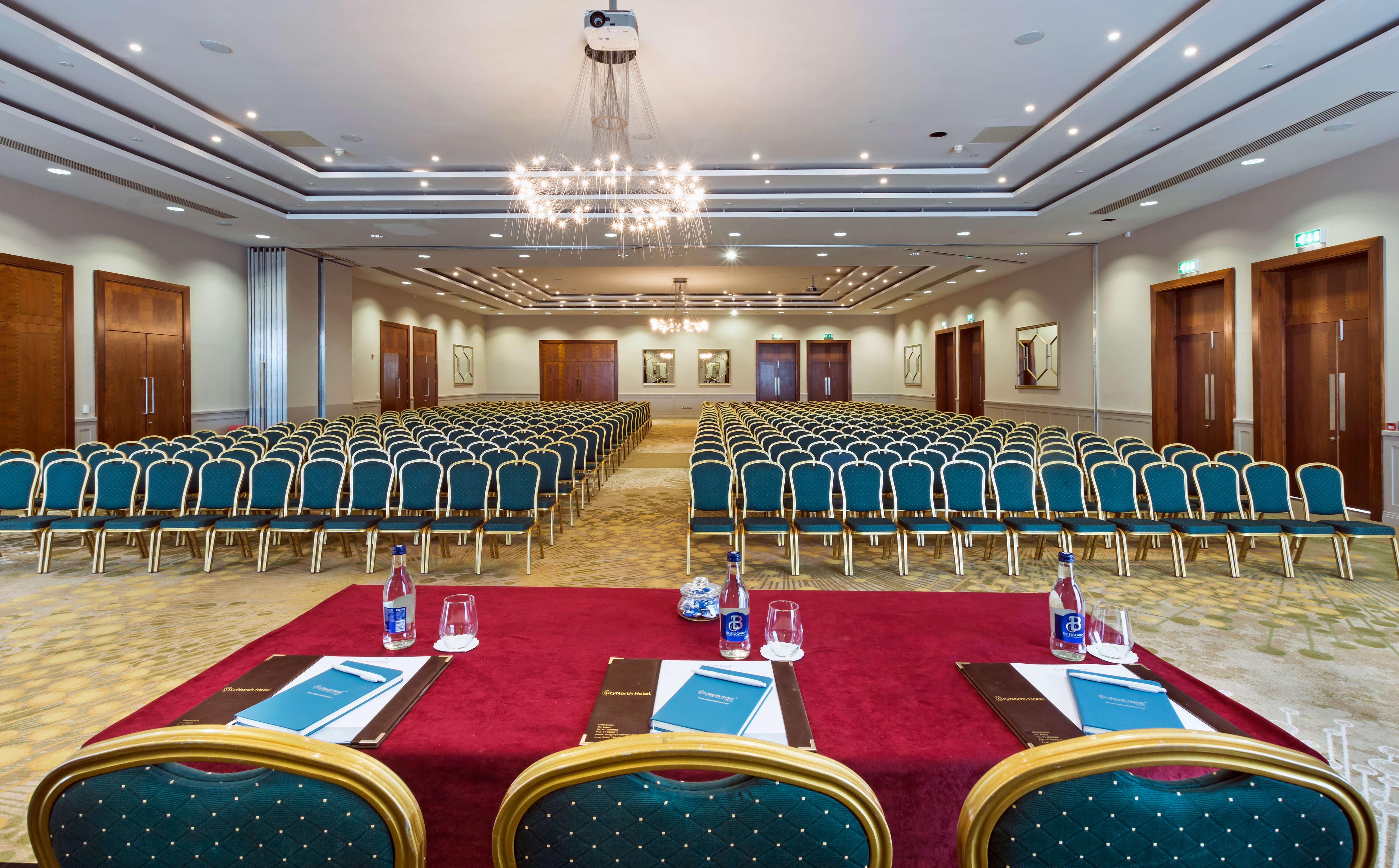 Citynorth Hotel & Conference Centre 고만스턴 외부 사진